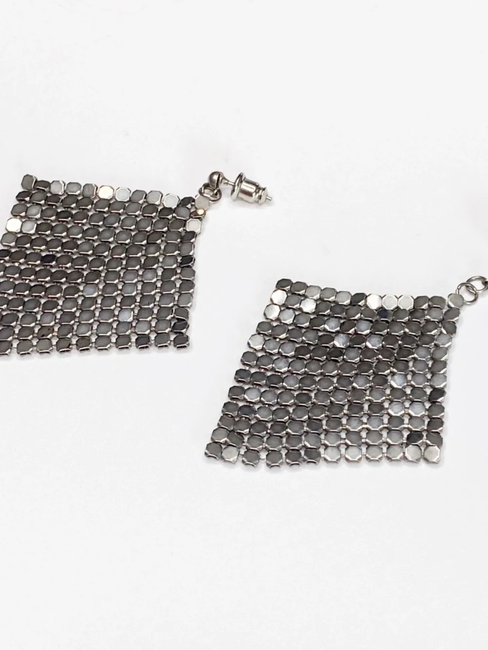 Vintage Silver Tone Metal Mesh Dangle Earrings Statement Shimmer Sparkle